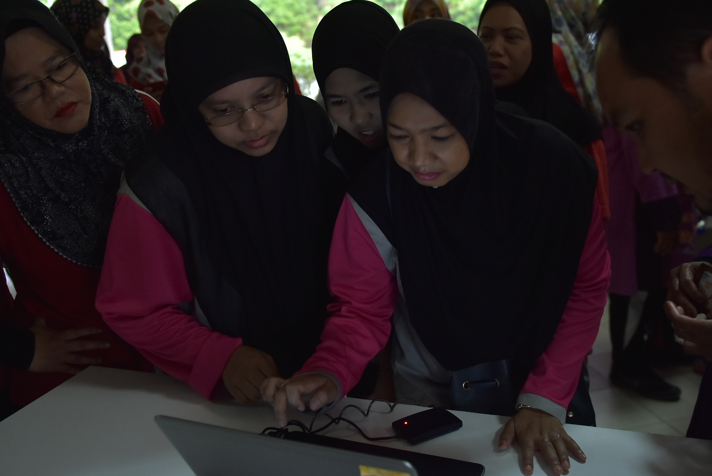 UKM 9159